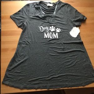 Altar’d State Dog Mom swing short sleeveT  LG NWT